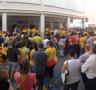 150 caleros es concentren davant de l'Ajuntament per donar el tret de sortida a la segona fase de l'Ara és l'hora - 03/10/2014