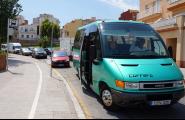 Torna la línia d'autobús que connecta el municipi amb les urbanitzacions durant tot l'estiu