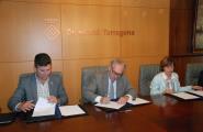 L'Ajuntament de l'Ametlla de Mar i el del Perelló signen un conveni amb la Diputació per regular les obres de la carretera d'accés sud