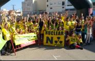 Desenes de 'zombis' corren per simbolitzar que les nuclears són «morts vivents» en una cursa a l'Ametlla de Mar